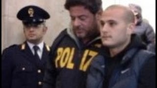 Napoli  Camorra arrestato capoclan Abbinante live 291212 [upl. by Arhna]