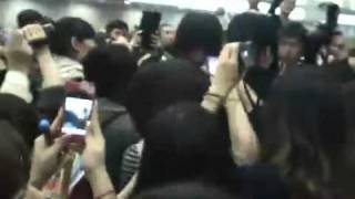 fancam 111130 Lee Minho arrived at Shanghai China [upl. by Petunia]