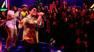 Bruno Mars  Locked Out Of Heaven Alan Carrs New Year Specstacular 12312012 [upl. by Einahpets435]