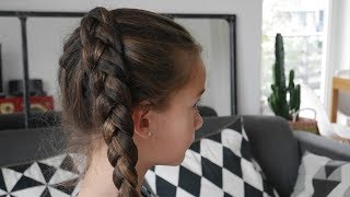 Tuto coiffure  Une tresse collée sur le côté [upl. by Ecinom219]