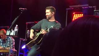 Josh Turner “Firecracker” LIVE at The Dixie National Rodeo 2018  Feb 08 2018 [upl. by Muldon115]