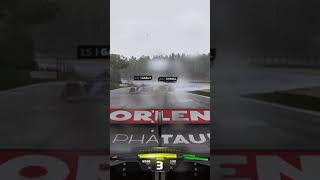 Czyściutki manewr  m1kelll o Twitch formula1 klipy gaming f1game klipytwitch klips crash [upl. by Ammann]