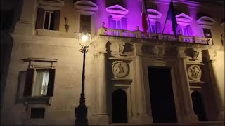 Facciata Montecitorio illuminata di viola per Giornata mondiale Alzheimer [upl. by Artaed204]