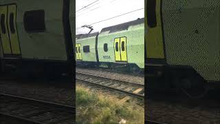 Groene Virm 9556 rijd station binnen [upl. by Lamson]