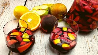 SANGRIA la ricetta originale spagnola BONUS come renderla meno calorica [upl. by Ihculo]