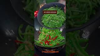 EASY STIRFRIED GREEN BEAN WITH CHILI PEPPER RECIPE recipe cooking chinesefood greenbean chili [upl. by Grady884]