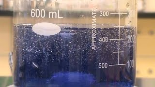 yellow and blue oscillating chemical reaction [upl. by Eerac]