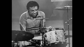 Buddy Rich  quotStanding Up In A Hammockquot Live 1972 [upl. by Anileve624]