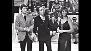 Mike Bongiorno  Sabina Ciuffini  Nino Benvenuti e Claudia Cardinale Teatro 10 13031971 [upl. by Werdn]