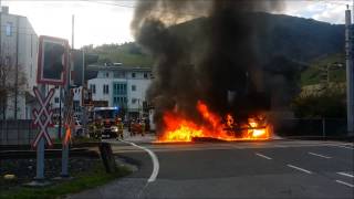 Einsatz LKW mit Kran in Oberleitung [upl. by Ennayk777]