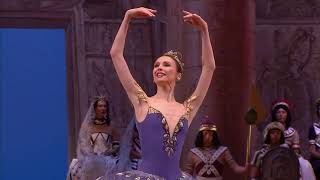 Svetlana Zakharova The Pharaos Daughter  Aspicia Variation [upl. by Dessma]