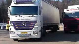 awesome Mercedes Actros sound 2 [upl. by Valentijn470]