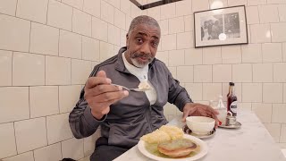 My First Time Eating Jellied Eels With Pie amp Mash At G Kelly Shop In Roman Road London [upl. by Rebmit416]