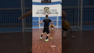 O goleiro que espalma todas futsal goleiro futebol resenha [upl. by Dorran578]