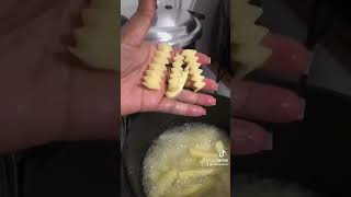 viralvideos fritando batata [upl. by Cordie]