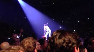 Aerosmith  Janies Got a Gun Melbourne 04052013 [upl. by Dovev]