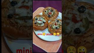 Mini pizza mini pizza recipe pizza minipizza cooking shorts viralshort short [upl. by Eelyk]