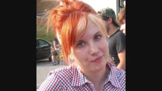 Hayley Williams Septum Piercing [upl. by Pomfrey]