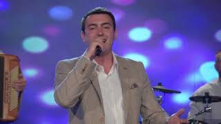 Damjan Stojanovski i Grupa Molika  Nema druga Makedonija Art Studio Production Live TV Show [upl. by Oisinoid]