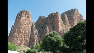 Los Mallos de Riglos Hoya de Huesca Prepirineo [upl. by Cybill]