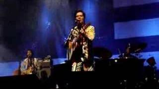 Rufus Wainwright  Between My Legs  Werchter 2007 [upl. by Ingrim389]