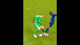 When Neuer Get Bored 😳 [upl. by Woodward]