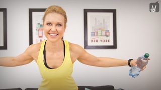 Fit in 4 Wochen Fitness Programm mit Hannah Fühler – Woche 1 von 4 [upl. by Allin70]