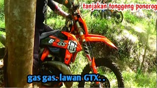 gas gas vs odong odong tanjakan tonggengponorogo [upl. by Jada357]