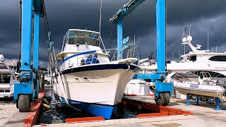 Classic Hatteras 53 Yacht Fisherman “dharma” Navigating on New River  Fort Lauderdale [upl. by Ahsenyl]