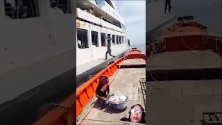 ভয়ংকর বিপদ। উল্টে নিচে পড়ে গেলyoutubeshorts launchaccident boat riverseatitanic dolfines [upl. by Donna701]