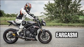 SC Project Full Titanium Exhaust Sound 2020 Street Triple 765 RS [upl. by Rialc620]