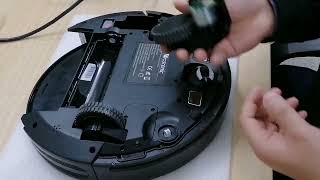 Proscenic 850TP how to replace the wheels [upl. by Ful571]