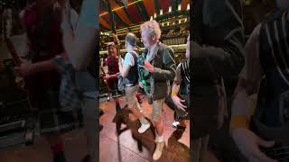 Thomas Gottschalk amp Guido Crantz im Marstall auf dem Oktoberfest 2024 „Rockin’ All Over the World“ [upl. by Chiou307]