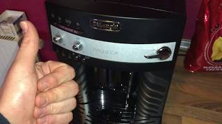 Einstellung der Temperatur DeLonghi Magnifica ESAM 3000B Kaffeevollautomat Bedienung Anleitung [upl. by Vasiliki794]