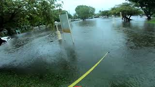 Heavy Flooding in Miami Gardens 18 inches water on Road way 2024 Volvo XC60 B5 shut down in water [upl. by Belsky790]