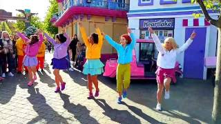 Legoland Hotel Lego Friends Suite floor Heartlake City Tour and Lego Friends Meet amp Greet Show 2017 [upl. by Fawne]