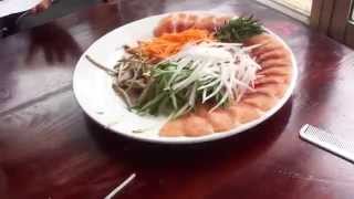 ซาซิมิ แซลมอนสดจากฟาร์ม Salmon sacemi in SAPA vietnam [upl. by Enirehtac]