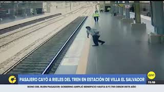 Un hombre se desmayó y cayó sobre los rieles del Metro de Lima [upl. by Eiramlehcar]