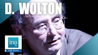 Dominique Wolton quotLes programmes de télévision sont consquot  Archive INA [upl. by Otrebliw]