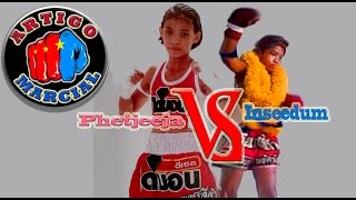 👊Muay Thai Kids Phetjeeja girl vs inseedum pubteratum boy [upl. by Suiremed]