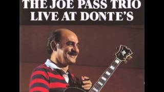 Joe Pass Trio  Stompin At The Savoy live [upl. by Hobey]