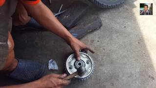 Cara Mengganti Laher Gear Belakang Motor  Cara Bongkar Pasang LaherBearing Roda Sendiri [upl. by Knowles]