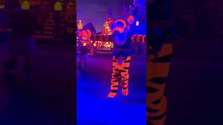 A special moment with Tigger 🧡 disney dlp disneyland disneylandparis christmas tigger shorts [upl. by Kciredohr]