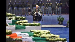 Pulwama Attack PM Modi Pays Tribute to Mortal Remains of Martyrs at Delhi Airport [upl. by Yelsel]