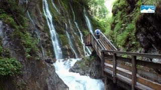 Wandern in Bayern Wimbachklamm Ramsau im Nationalpark Berchtesgaden Oberbayern Deutschland [upl. by Rivard]