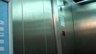 Hoistway Lift  Fareham shopping Centre [upl. by Mazel]