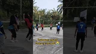 Volleyball women kampung volleyball vollyworld volitarkam voleyballworld vollyballworld [upl. by Atolrac]