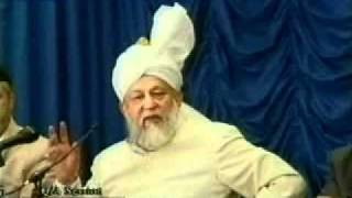 Questions and Answers with Hadhrat Mirza Tahir Ahmad 19950708 [upl. by Myrt]