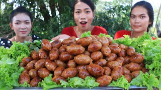 Yummy cooking pork sausage grilled with chili sauce recipe  Pork sausage recipe [upl. by Raseda59]