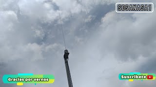 Como perforar o taladrar pared para instalar antena en techo de casa o edificio TV Radio [upl. by Mochun]